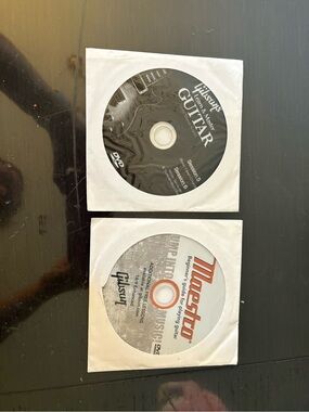 Gibson Guitar Instruction DVDs - Black, White & Red